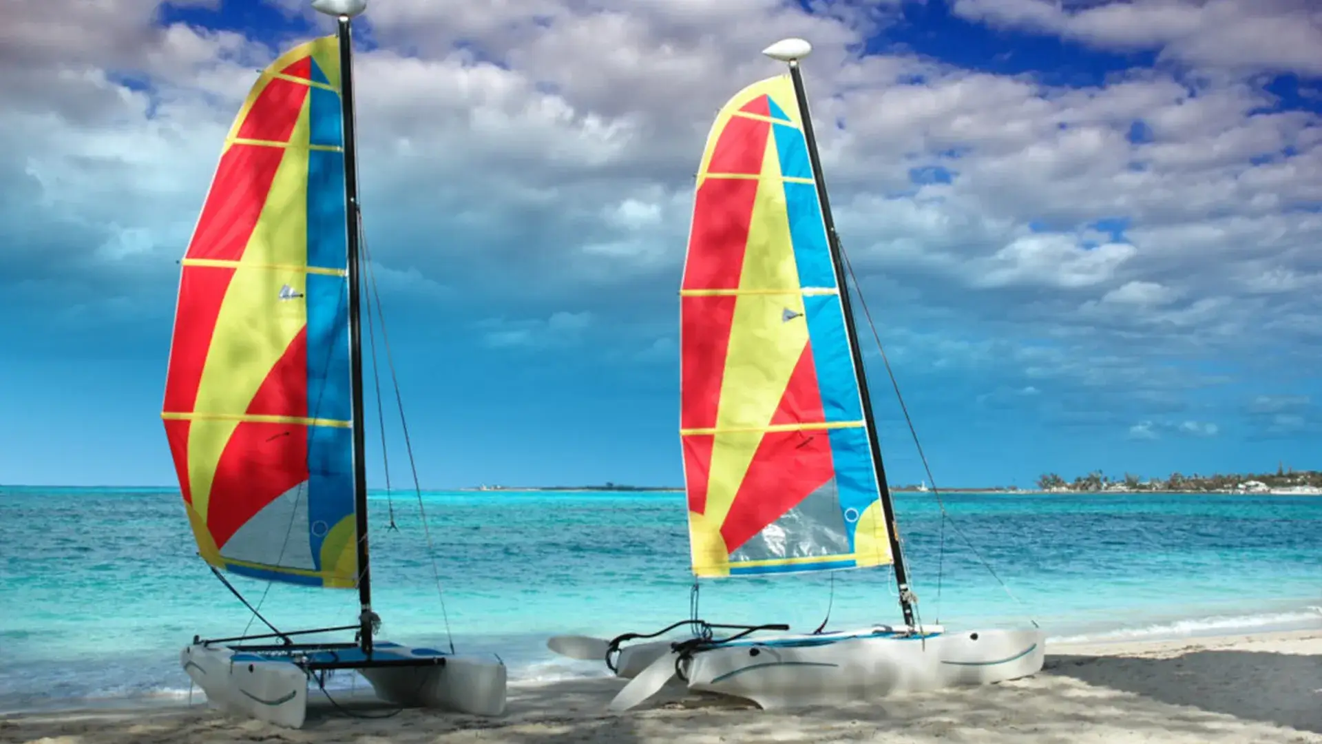 veleros en providencia isla interna